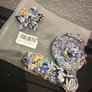 NWT Cute Floral Leash, Collar and Bow Set